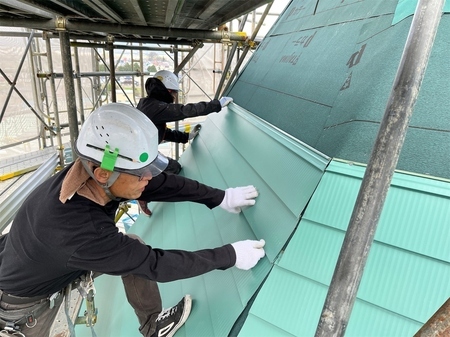 パインフォーラム屋根改修状況