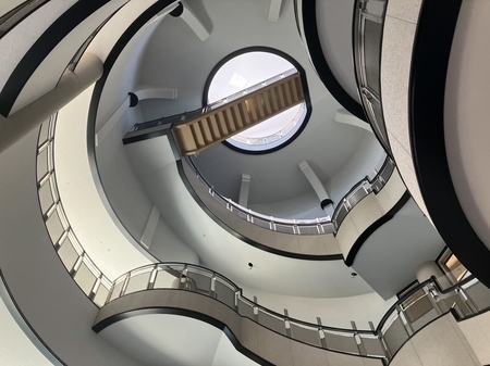 パインフォーラム